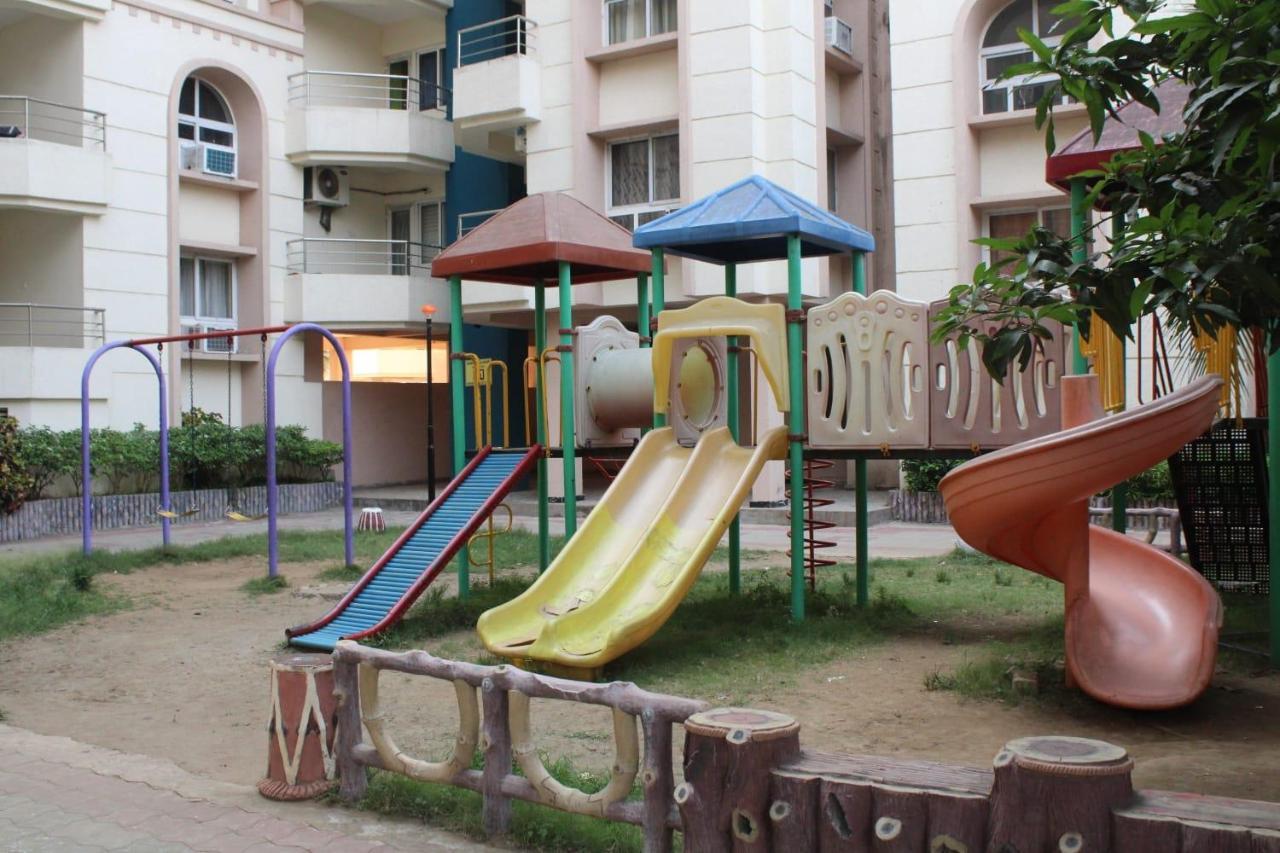 Wekare Sea Sight Service Apartments Puri Bagian luar foto