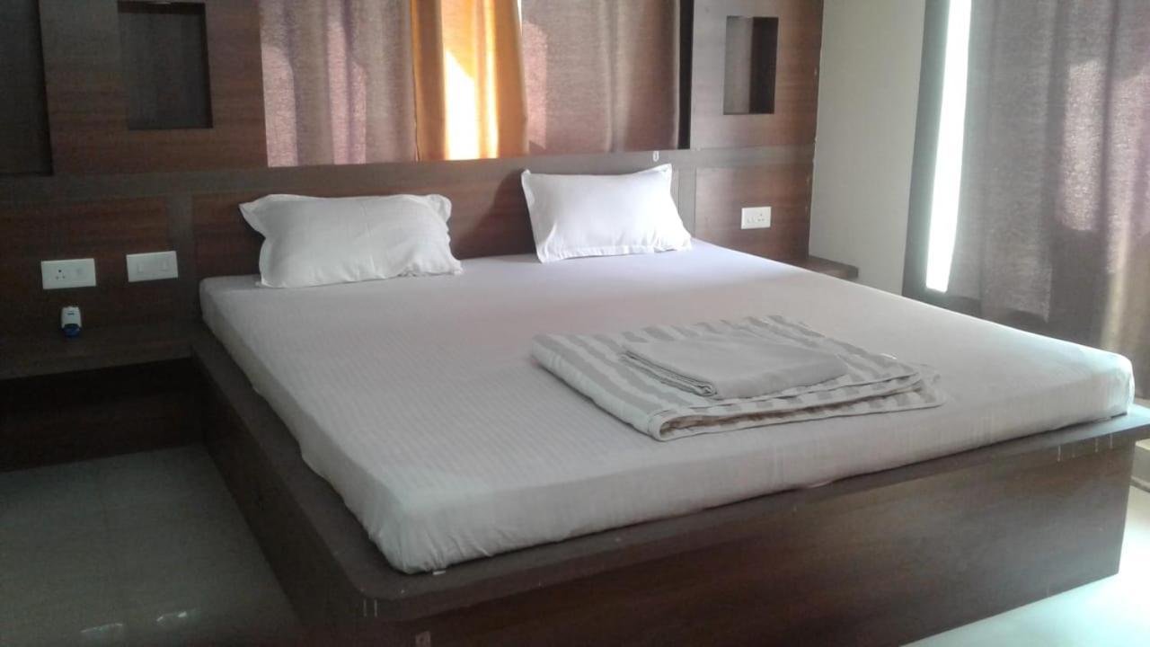 Wekare Sea Sight Service Apartments Puri Bagian luar foto
